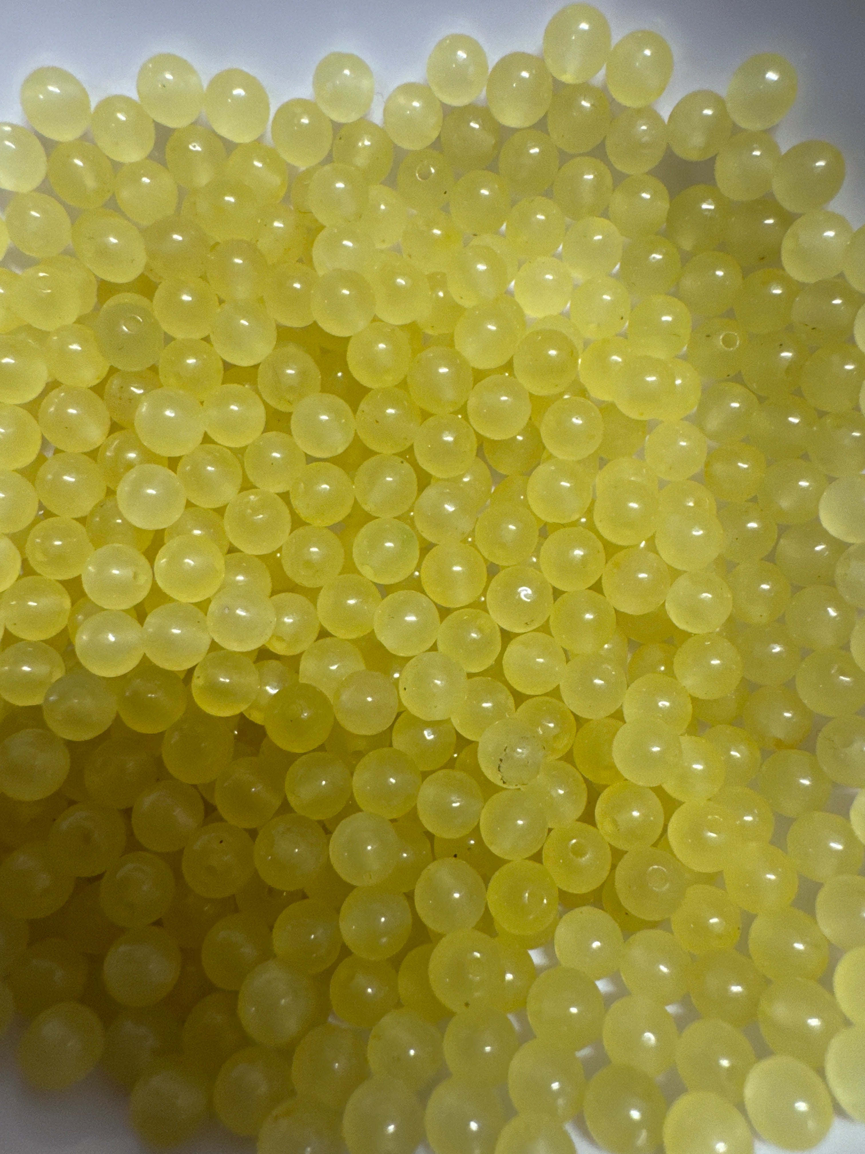 Loose Yellowish-green Hetian Jade beads 4mm 30pcs