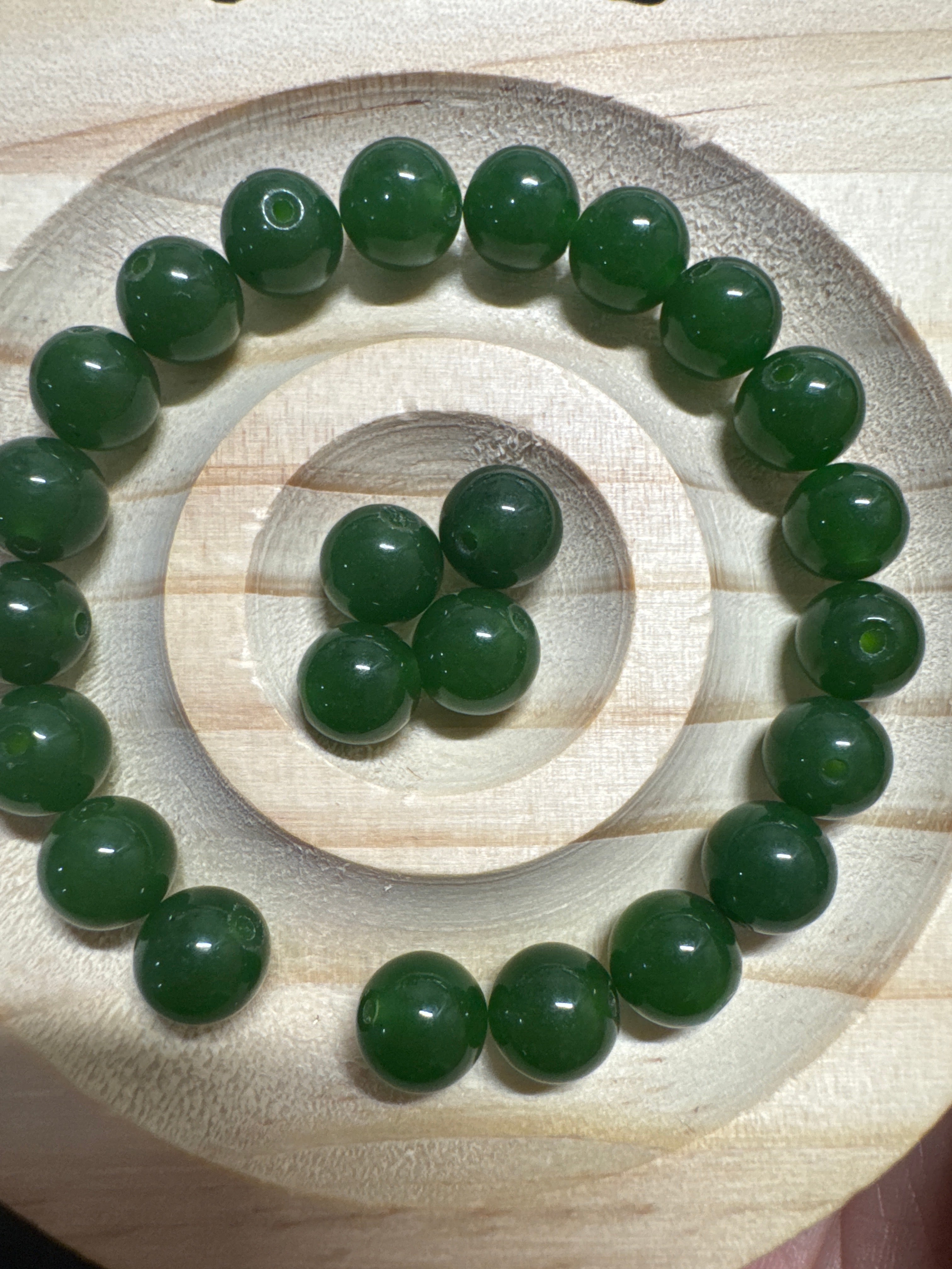 Loose spinach Green Hetian Jade beads 8mm 25pcs